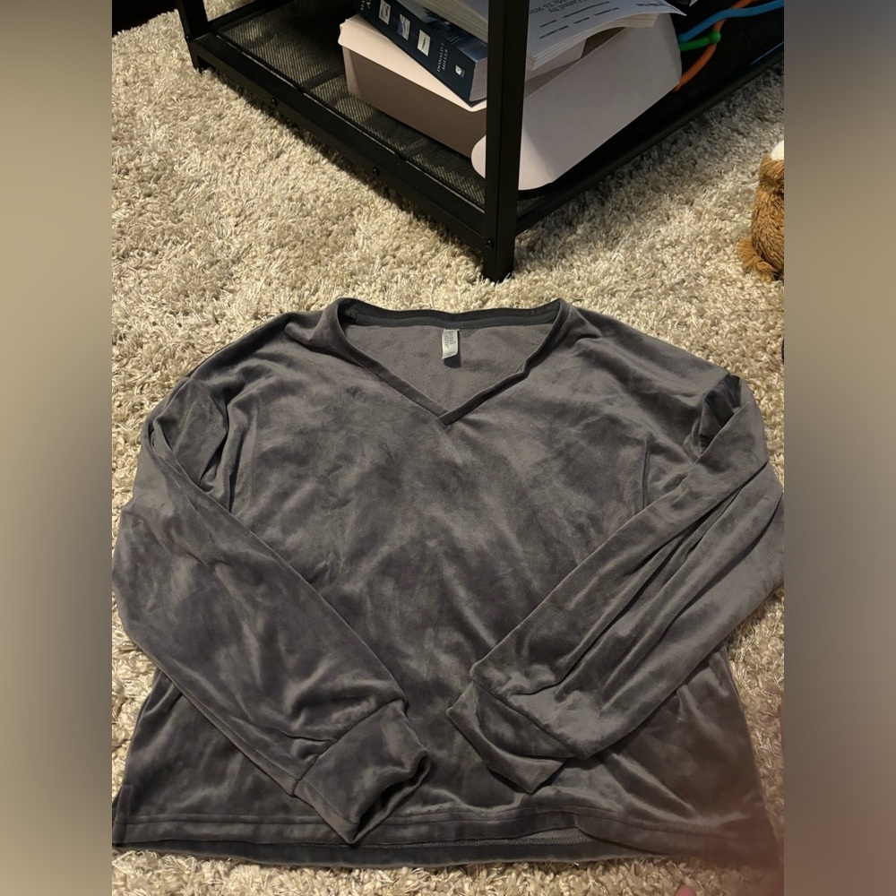 Velvety v neck pajama top